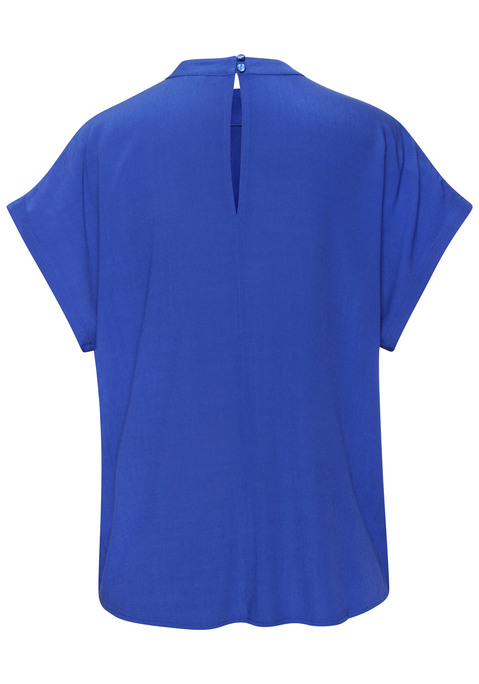 Bild: Kurzarmbluse von LASCANA: Schöne Sommerbluse von Lascana mit kleinem Stehkragen. Schlitz mit Knopfverschluss im Nacken. Figurumspielende Passform mit weiten, überschnittenen kurzen Ärmeln. Gerader Saumabschluss. Schön zu engen Hosen oder Röcken. Weich fließender Webstoff aus Viskose.