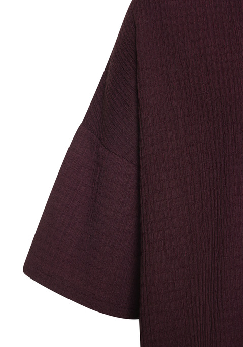 Bild: Kurzarmshirt von LASCANA: Markantes Shirt von Lascana im Doppelpack. Stehkragen. Überschnittene Schultern, halbe Ärmel. Lockerer Schnitt. Strukturierte Crêpeware mit recyceltem Polyester.