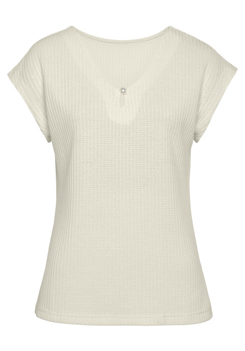 Bild: Kurzarmshirt von LASCANA: Kurzarmshirt von Lascana im 2er-Pack. V-Ausschnitt mit kleinem Schlitz und Kunstperle. Trageangenehme Piqué-Qualität.