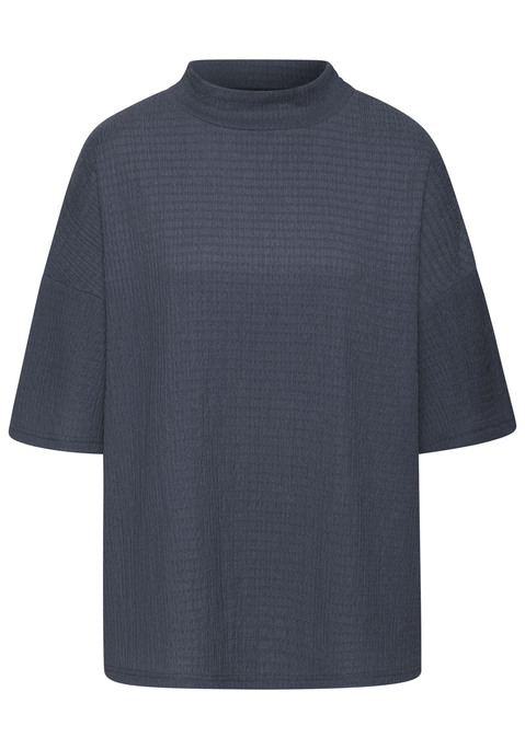 Bild: Kurzarmshirt von LASCANA: Locker geschnittenes Shirt von Lascana. Stehkragen. Überschnittene Schultern, halbe Ärmel. Strukturierte Crêpeware mit recyceltem Polyester.