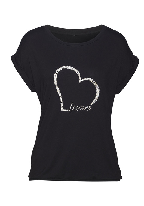 Bild: Kurzarmshirt von LASCANA: T-Shirt von Lascana mit großem Frontprint und Markenschriftzug. Rundhalsausschnitt mit Bündchen. Nahtlos angesetzte Krempelärmel. Bund mit Gummizug für eine lässige Passform. Weich fließender Viskosejersey.
