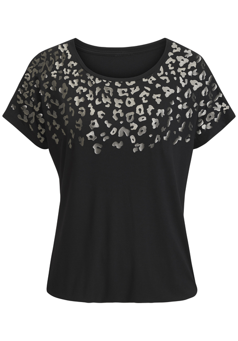 Bild: Kurzarmshirt von LASCANA: Unifarbenes T-Shirt von Lascana mit glänzendem Leo-Folienprint auf der Vorderseite. Überschnittene Schultern und legere Passform für viel Komfort. Gummizug am Bund für guten Sitz. Vielseitig kombinierbar für verschiedene Looks und Gelegenheiten. Weich fließende Viskose.