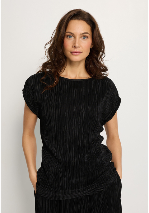 Bild: Kurzarmshirt von LASCANA: Elegantes Kurzarmshirt von Lascana aus leicht plissierter Ware. Kurze, überschnittene Ärmel. Lockere Passform, hüftlang. Gerader Abschluss. Ideal zur passenden Hose. Leicht strukturierte Crêpe-Ware.