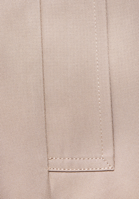 Bild: Kurzjacke von LASCANA: Trenchjacke mit Knopfriegeln von Lascana. Modischer Reverskragen. Knöpfe in Hornoptik. Funktionale Taschen. Leichte Qualität.