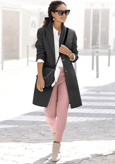 Bild: Kurzmantel von LASCANA: Blazermantel von Lascana im modernen Classic-Style. Mit Reverskragen, 2 Knöpfen in Hornoptik und paspelierten Eingrifftaschen. Wärmende Qualität.