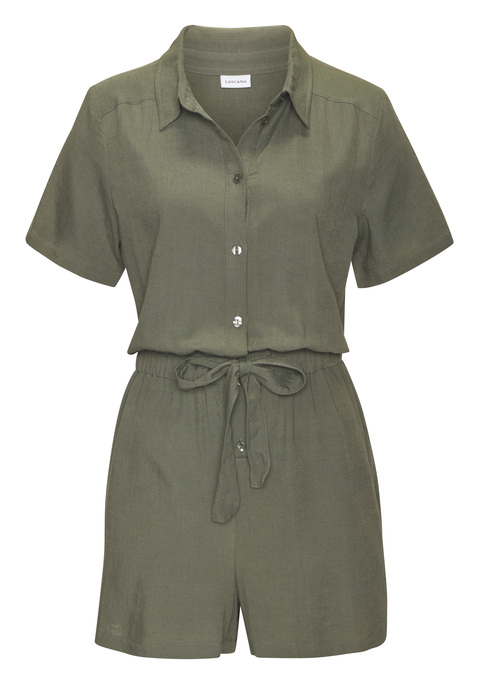 Bild: Kurzoverall von LASCANA: Kurzoverall von Lascana. Blusenkragen, Knopfleiste und kurze Ärmel. Gummizug und Bindegürtel auf Hüfthöhe. Seitliche Eingrifftaschen. Lockere Passform. Luftiger Materialmix mit Viskose, Baumwolle und Leinen.