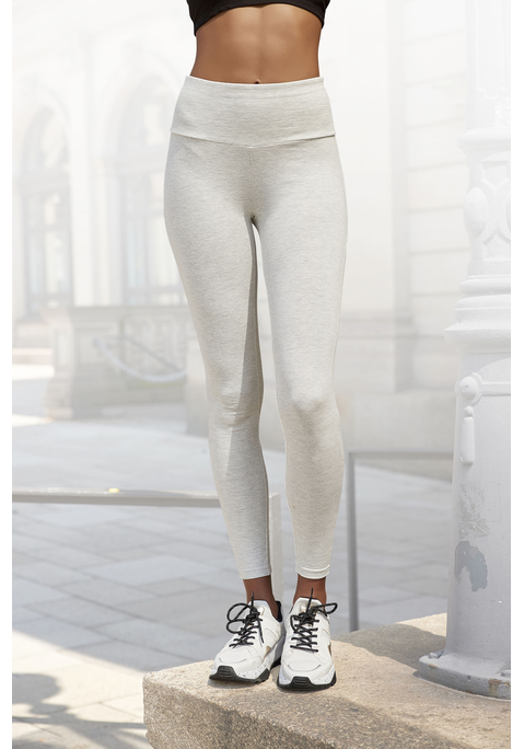 Bild: Leggings von LASCANA: Schlichte Leggings von Lascana. Hoher, breiter Elastikbund. Sportiver Look. Kleines Logo am Bund. Für Freizeit und Sport. Trageangenehme Qualität.
