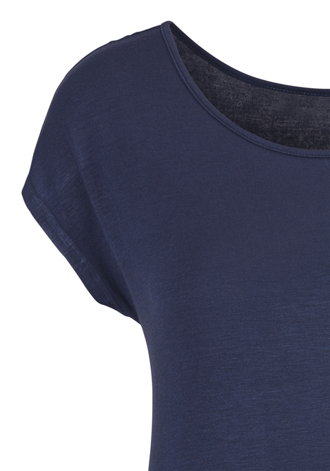 Bild: Longshirt von LASCANA: Lascana Shirt in tollen Farben. Mit breitem Bund am Saum für zwei Tragevarianten - lang oder kürzer geschoppt. Aus weich fließender Viskose-Elasthan-Qualität.