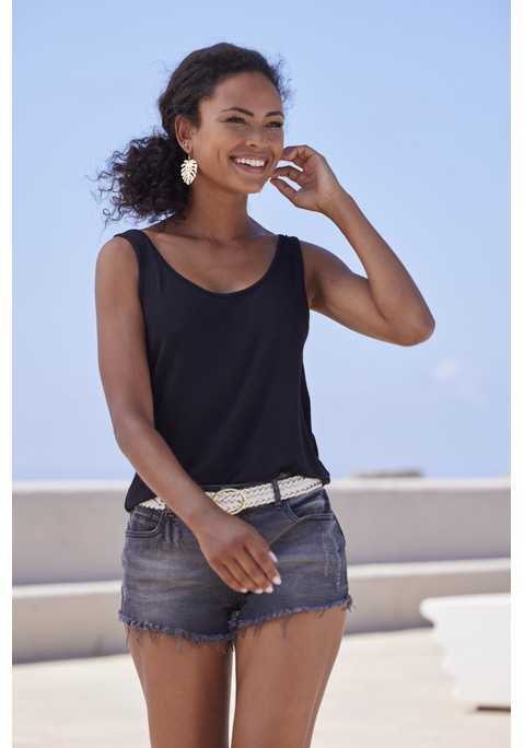 Bild: Longtop von LASCANA: Top von Lascana für Damen. Im 2er-Pack. Stark gerundeter Saumabschluss. Locker fallendes, elastisches Material mit Viskose aus verbesserter Rohstoffbeschaffung.