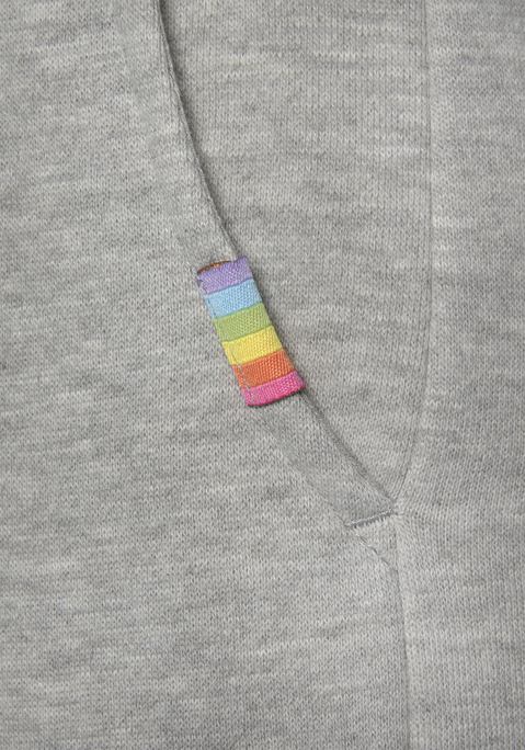 Bild: Loungehose von LASCANA: Lässige Sweathose von Lascana mit Regenbogendetails, elastischem Tunnelzugbund und seitlichen Eingrifftaschen. Tapered-fit mit Bündchen an den Beinenden. Super zum Pride Month, aber auch zu anderen Gelegenheiten. Weiche French-Terry-Qualität.