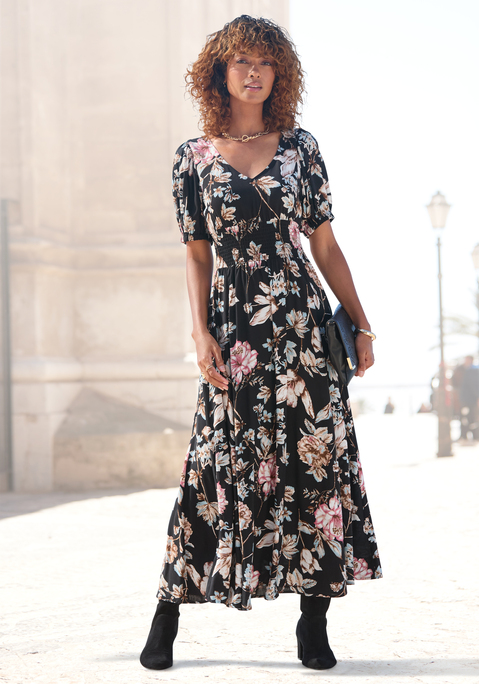 Bild: Maxikleid von LASCANA: Maxikleid von Lascana. Mit V-Ausschnitt. Locker geschnittene Puffärmel. Mit gesmokten Einsätzen an der Taille. Alloverprint. Trageangenehme Qualität.