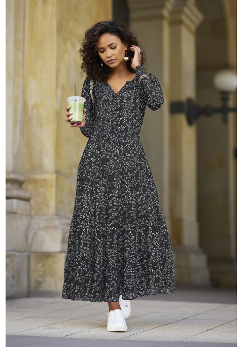 Bild: Maxikleid von LASCANA: Maxikleid mit Blumenprint allover, jedes Teil ein Unikat. Lange Ärmel mit Gummizug. Langer, schwingender Rockpart. Länge ca. 128 cm. Weiche, gewebte Qualität aus 100% Viskose.