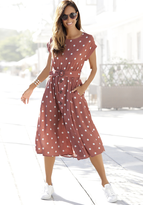 Bild: Midikleid von LASCANA: Kleid von Lascana im Tupfen-Design. Kurze Ärmel mit Umschlag. Passender Gürtel in der Taille. Rockpart mit Knopfleiste und seitlichen Eingrifftaschen. Gewebte Qualität aus Viskose.
