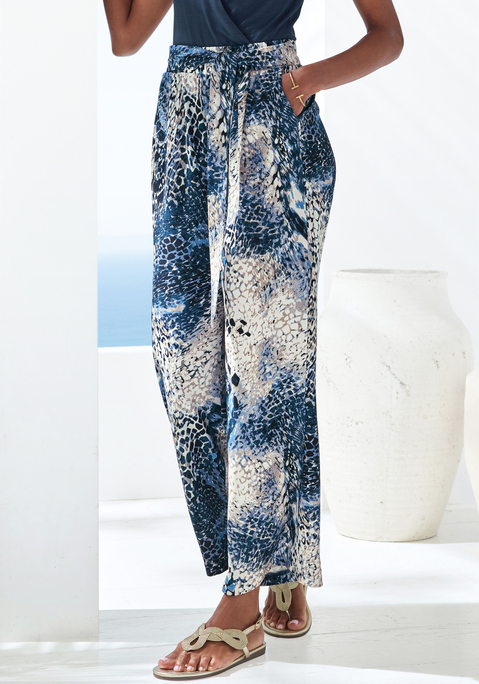 Bild: Palazzohose von LASCANA: Für warme Tage: Palazzohose von Lascana mit individuellem Allover-Animalprint – jedes Teil ein Unikat. Breiter Gummibund mit fixiertem Bindeband. Seitliche Eingrifftaschen. Lockere, fließende Webware.