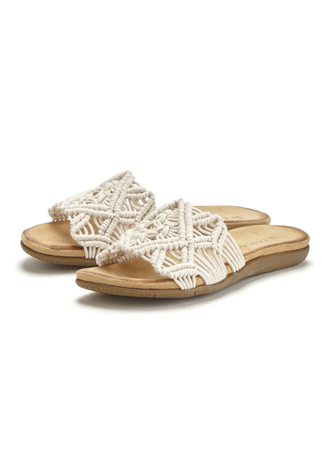 Bild: Pantolette von LASCANA: Pantolette VEGAN von LASCANA. Obermaterial und Futter aus Textil. Decksohle aus Microfaser. Laufsohle aus Synthetik.