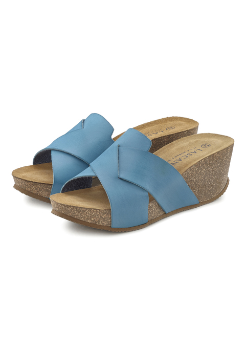 Bild: Pantolette von LASCANA: Pantolette mit Keilabsatz von LASCANA. Absatzhöhe ca. 6 cm. Made in Spain. Obermaterial aus Synthetik, Futter und Decksohle aus Rindsleder. Laufsohle aus Synthetik.