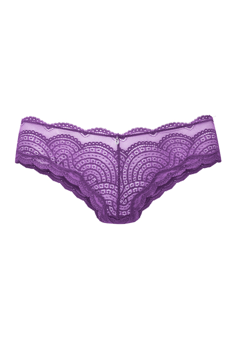 Bild: Panty von LASCANA: Feminine Panty mit edler Schnürung. Aus zarter Spitze und dezent transparentem Soft-Mesh. Mit eingearbeitetem Baumwollzwickel. Passende BHs aus der gleichen Serie erhältlich. Mit Liebe & Leidenschaft in Hamburg kreiert. Obermaterial: 88% Polyamid, 12% Elasthan.