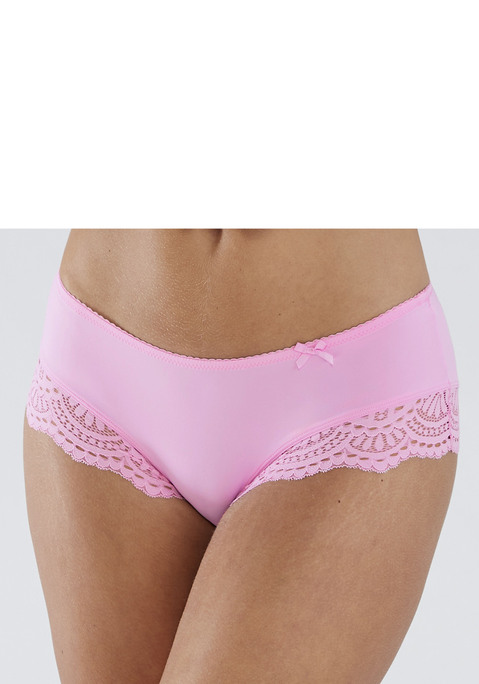 Bild: Panty von LASCANA: Die Panty von Lascana besticht mit seiner femininen, romantischen Optik. Der edle Spitzeneinsatz an den Beinausschnitten ist zusammen mit der kleinen Zierschleife am Taillenausschnitt ein echter Hingucker. Das angenehm weiche Microtouch Material ermöglicht einen tollen Tragekomfort. Ein passender BH aus der gleichen Serie ist ebenfalls erhältlich. Aus 86% Polyamid, 14% Elasthan.