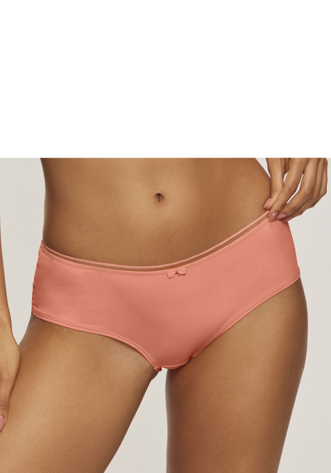 Bild: Panty von LASCANA: Modische Panty mit edler Zierkante und hübschen Accessoires vorne mittig. Aus dezent transparenter Spitze und weichem Microtouch-Material. Mit eingearbeitetem Baumwollzwickel. Passende BHs aus der gleichen Serie erhältlich. Mit Liebe & Leidenschaft in Hamburg kreiert. Aus 84% Polyamid, 16% Elasthan.