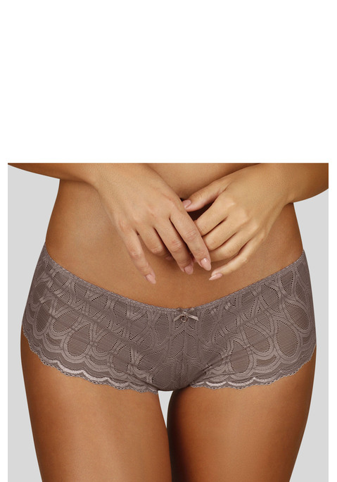 Bild: Panty von LASCANA: Sexy Panty aus der Wäsche-Serie "Evita" von Lascana  aus leicht transparenter Spitze. Edles Ring-Accessoire in der vorderen Mitte. Passender  BH aus der gleichen Serie erhältlich. Mit eingearbeitetem Baumwollzwickel. Aus 90% Polyamid, 10% Elasthan.