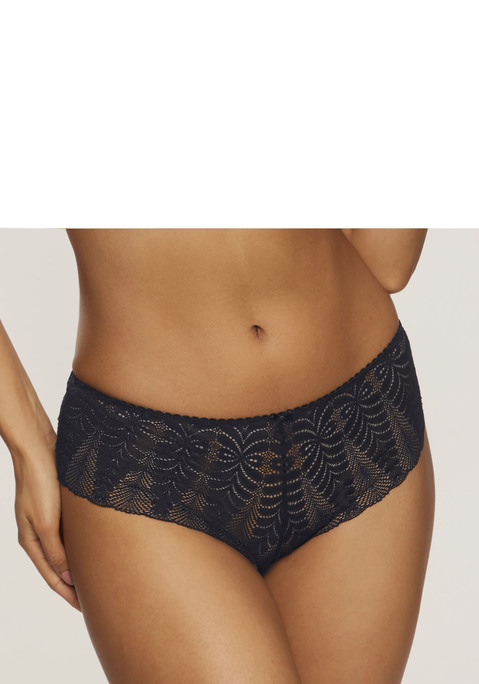 Bild: Panty von LASCANA: Feminine Panty aus modischer Spitze. In angenehmer und dezent abdeckender Schnittform. Mit eingearbeitetem Baumwollzwickel. Passender BH aus der gleichen Serie erhältlich. Mit Liebe & Leidenschaft in Hamburg kreiert. Obermaterial: 89% Polyamid, 11% Elasthan.