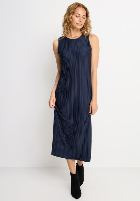 Bild: Plisseekleid von LASCANA: Modisches Midikleid von Lascana mit breiten Trägern. Gerade zulaufende Passform. Vielseitig zu stylen und perfekt für warme Tage. Weiche Jerseyware im Plissee-Look.