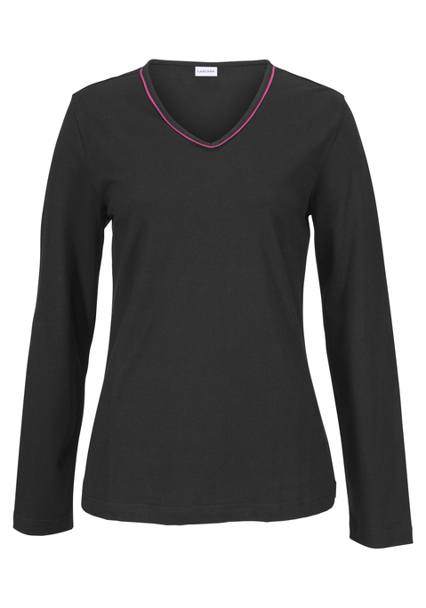 Bild: Pyjama von LASCANA: Langarmshirt aus weichem Single-Jersey mit schöner Kontrastpaspel am V-Ausschnitt. Lange Hose in kuschelweicher Flanell-Qualität mit Karodesign und elastischem Tunnelzugbund. Gewebte Flanell-Qualität.  Alles aus 100% Baumwolle.