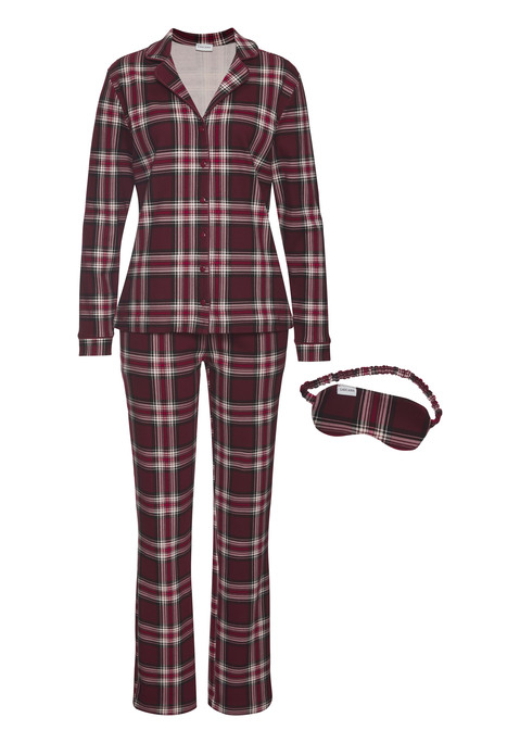 Bild: Pyjama von LASCANA: Pyjama von Lascana mit passender Schlafbrille und Karomuster. Langärmeliges Shirt mit Reverskragen, Knopfleiste und Manschetten. Lange Schlupfhose mit Tunnelzugbund. Bequeme Passform. In schöner Geschenkverpackung. Angenehme Qualität aus 100% Baumwolle.