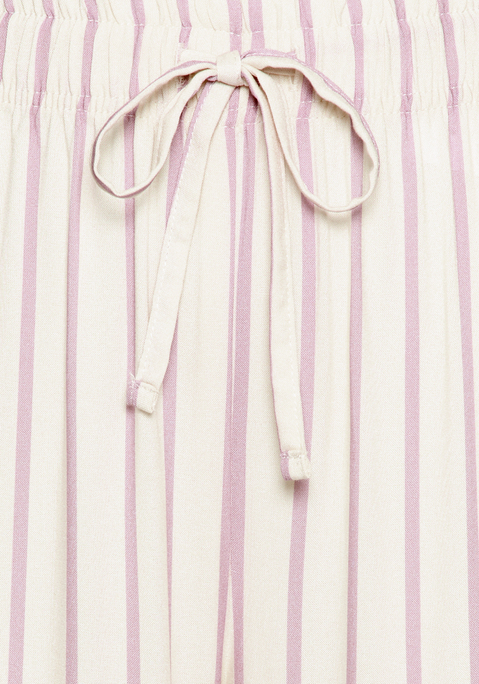 Bild: Pyjamahose von LASCANA: Lange Pyjamahose von Lascana mit weitem Bein. Elastischer Bund mit Bindeband. Stilvolle leichte Webware aus Viskose.