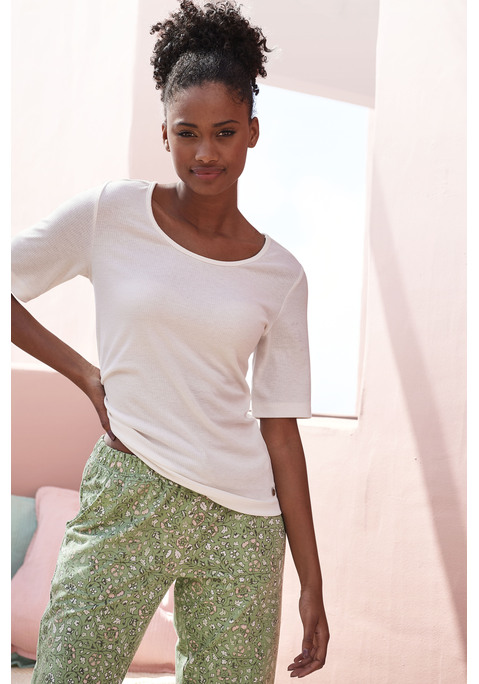 Bild: Pyjamaoberteil von LASCANA: T-Shirt mit Rundhalsausschnitt von Lascana. Mit halblangen Ärmeln. Obermaterial: 60% Polyester, 36% Viskose, 4% Elasthan