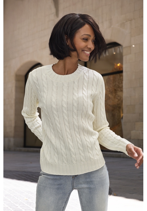 Bild: Rundhalspullover von LASCANA: Unifarbener Zopfpullover von Lascana mit Rundhalsausschnitt und langen Ärmeln. Klassisches Zopfmuster. Gerade, figurumspielende Passform mit hüftlangem Schnitt. Rippbündchen an Ärmeln und Saum. Vielseitig kombinierbar – ideal für Frühling, Herbst oder kühle Sommerabende. Weiche Strickqualität.