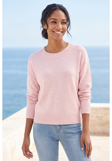 Bild: Rundhalspullover von LASCANA: Schönes Basic: der Rundhalspullover von Lascana. Lockere Passform mit überschnittenen Schultern. Breite Rippstrickbündchen für eine schöne Formgebung. Vielseitig kombinierbar. Weiche Strickqualität mit Viskose.