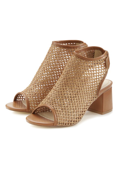 Bild: Sandalette von LASCANA: Sandalette VEGAN von LASCANA. Absatzhöhe ca. 7 cm. Obermaterial und Futter aus Textil und Lederimitat. Decksohle aus Lederimitat. Laufsohle aus Synthetik.