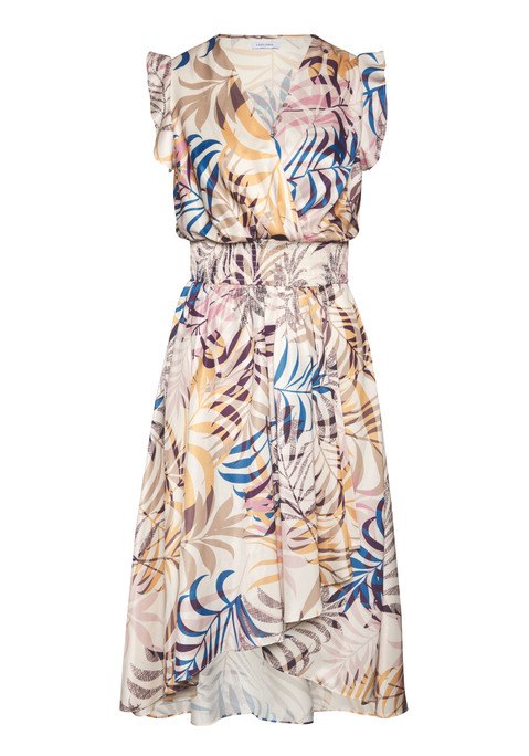 Bild: Satinkleid von LASCANA: Satinkleid von Lascana mit sommerlichem Alloverprint. V-Ausschnitt in Wickeloptik. Extrakurze Volantärmel. Taille mit breitem Smokeinsatz. Asymmetrischer Saum. Figurnahes Oberteil, ausgestellter Rockteil. Leicht glänzende Satinware.