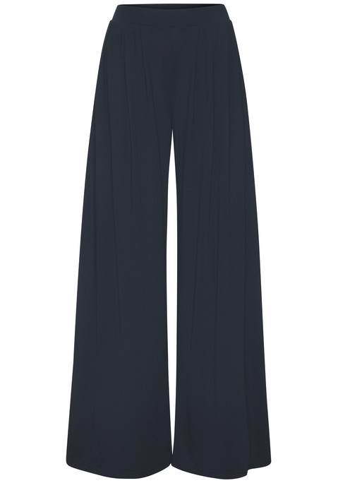 Bild: Schlupfhose von LASCANA: Extraweite Schlupfhose von Lascana mit hohem Komfortfaktor. Mit praktischen Seitennahttaschen. Ideal für zu Hause und für die Freizeit. Weich fließende Qualität.