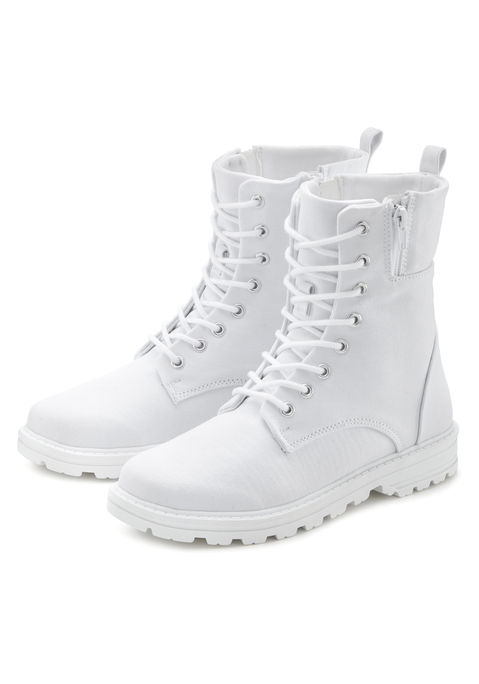 Bild: Schnürstiefelette von LASCANA: Stiefelette VEGAN von LASCANA. Obermaterial aus Baumwolle/Canvas. Futter und Decksohle aus Textil. Laufsohle aus Synthetik.