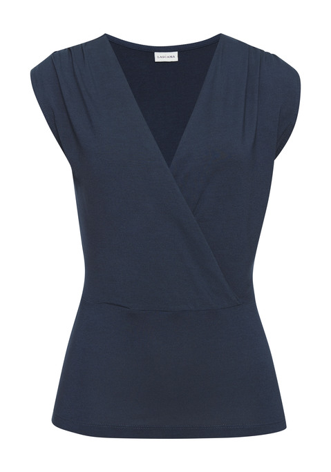 Bild: Shirttop von LASCANA: Raffiniert geschnittenes Jerseytop von Lascana mit schönem Cache-coeur-Ausschnitt. Dezente Raffung auf der Schulter. Schmeichelnde Taillennaht. Passt zu vielen Gelegenheiten. Elastische Viskosequalität.