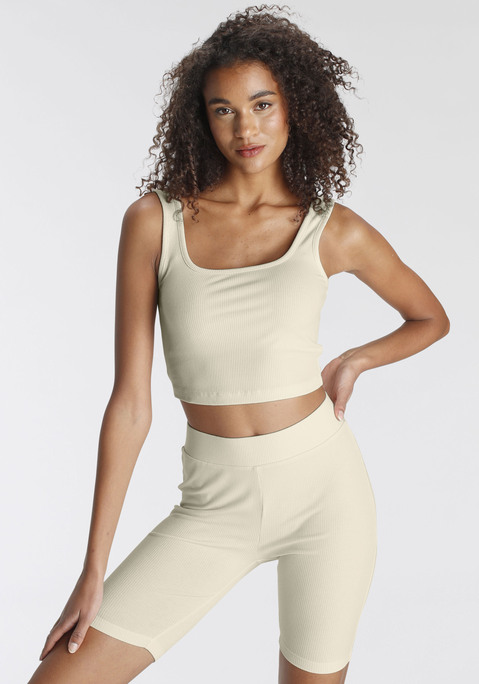 Bild: Shorty von LASCANA: Sportset von Lascana- bestehend aus Top und Radlerhose