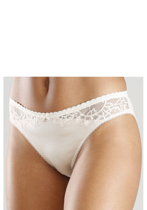 Bild: Slip von LASCANA: Hübscher Slip aus edler Qualität mit hohem Seidenanteil. Mit floralen, dezent transparenten Spitzeneinsätzen. Feine Zierschleife und edles Glitzeraccessoire  in der vorderen Mitte. Passende BHs aus der gleichen Serie erhältlich. Mit Liebe & Leidenschaft in Hamburg kreiert. Obermaterial: 50% Polyamid, 40% Seide, 10% Elasthan.