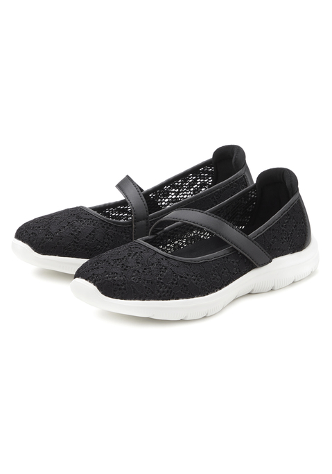 Bild: Slipper von LASCANA: Slipper mit Klettverschluss VEGAN von LASCANA. Obermaterial, Futter und Decksohle aus Textil. Laufsohle aus Synthetik.