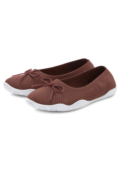 Bild: Sneaker Ballerinas von LASCANA: Ballerina mit ultraflacher und flexibler Sohle VEGAN von LASCANA. Obermaterial und Decksohle aus Textil. Laufsohle aus Synthetik.