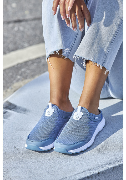 Bild: Sneaker von LASCANA: Sneaker von LASCANA. Obermaterial, Futter und Decksohle aus Textil. Laufsohle aus Synthetik.