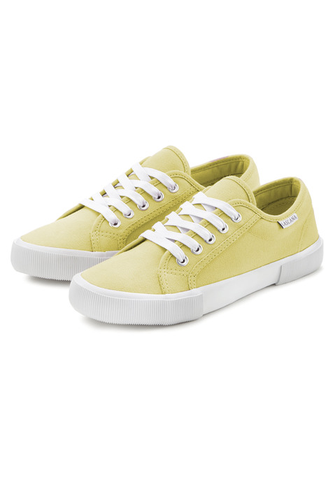 Bild: Sneaker von LASCANA: Sneaker aus Textil VEGAN von LASCANA. Klassischer und zeitloser Style. Weiche und bequeme Innensohle. Obermaterial, Futter und Decksohle aus Textil, Laufsohle aus Synthetik.