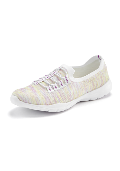 Bild: Sneaker von LASCANA: Slipper VEGAN von LASCANA. Obermaterial, Futter und Decksohle aus Textil. Laufsohle aus Synthetik.