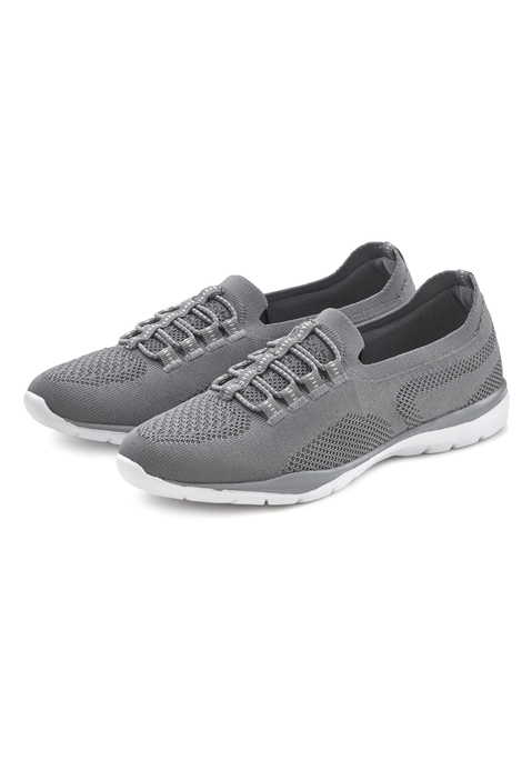 Bild: Sneaker von LASCANA: Slipper VEGAN von LASCANA. Obermaterial, Futter und Decksohle aus Textil. Laufsohle aus Synthetik.