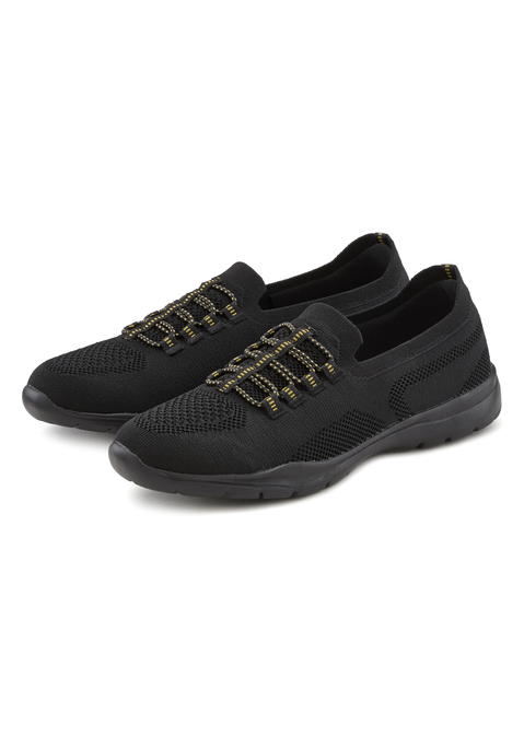 Bild: Sneaker von LASCANA: Slipper VEGAN von LASCANA. Obermaterial, Futter und Decksohle aus Textil. Laufsohle aus Synthetik.