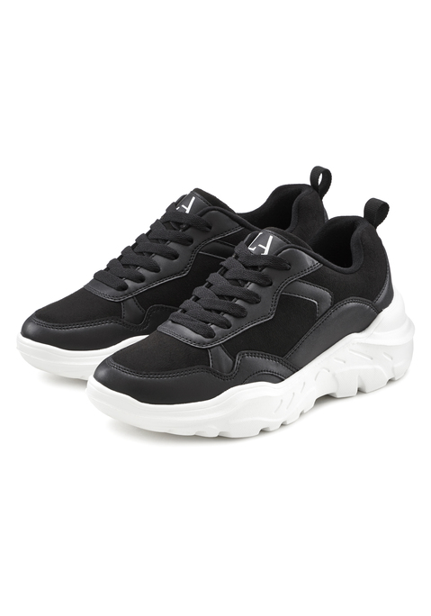 Bild: Sneaker von LASCANA: Sneaker im sportiven Look VEGAN von LASCANA. Obermaterial aus Textil und Lederimitat, Futter und Decksohle aus Textil. Laufsohle aus Synthetik.