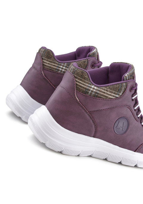 Bild: Sneaker von LASCANA: Sneaker-Boots VEGAN von LASCANA. Obermaterial aus Lederimitat. Futter und Decksohle aus Textil. Laufsohle aus Synthetik.