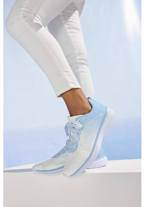 Bild: Sneaker von LASCANA: VEGAN. Obermaterial, Futter und Decksohle aus Textil. Laufsohle aus Synthetik.