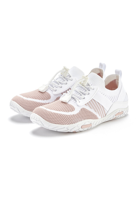 Bild: Sneaker von LASCANA: Sneaker mit ultraleichter und flexibler Sohle VEGAN von LASCANA. Obermaterial aus Lederimitat und Textil. Futter und Decksohle aus Textil. Laufsohle aus Synthetik.